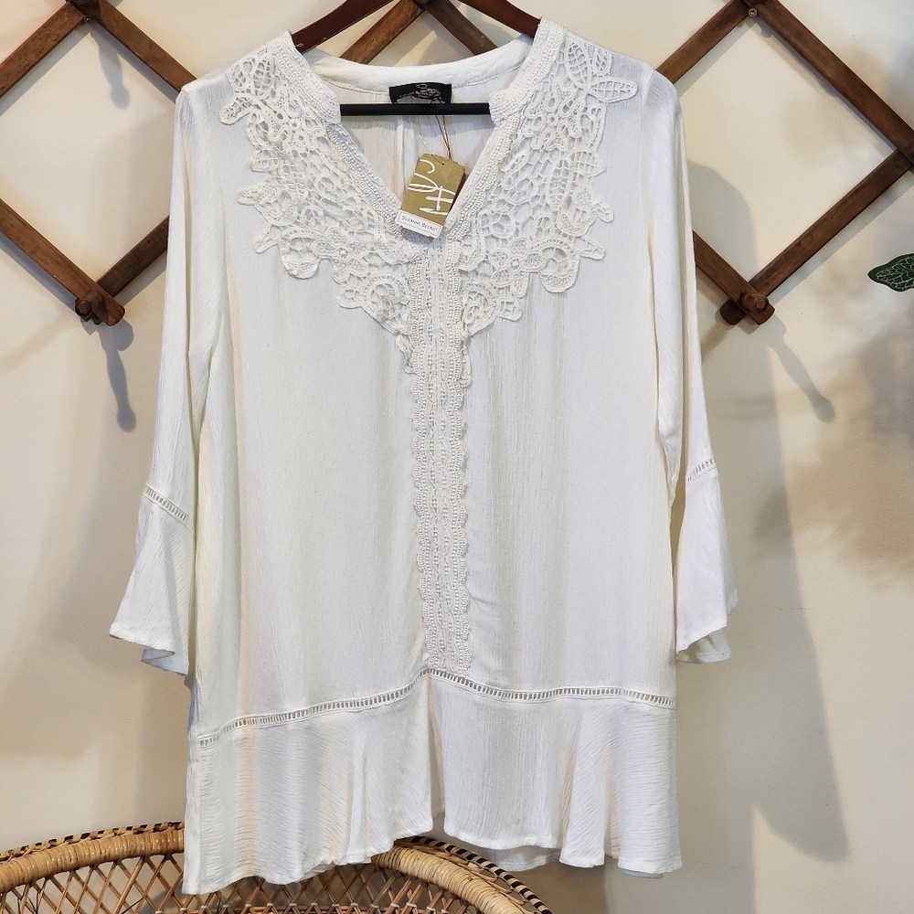 Suzanne Betro Tunic Blouse Cream White Medium NWT Crochet Lace Boho Bell Sleeve - Picture 2 of 16